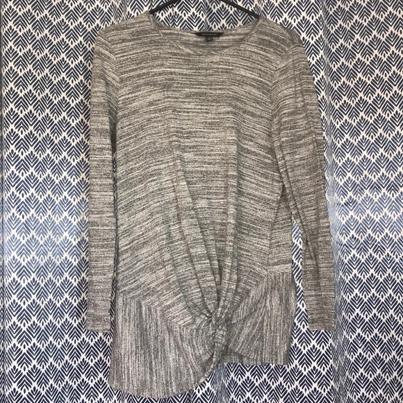 Banana Republic Twist Top - Picture 5 of 8